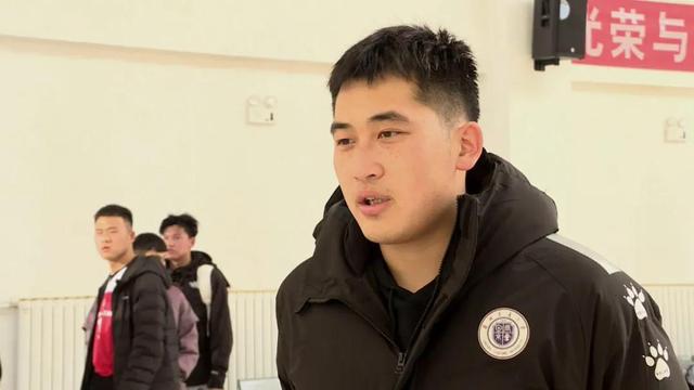 加拿大队奋勇拼搏，不甘示弱的简单介绍