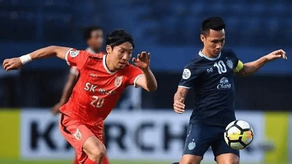 关于劲旅对决焦点对抗引发球迷热议的信息