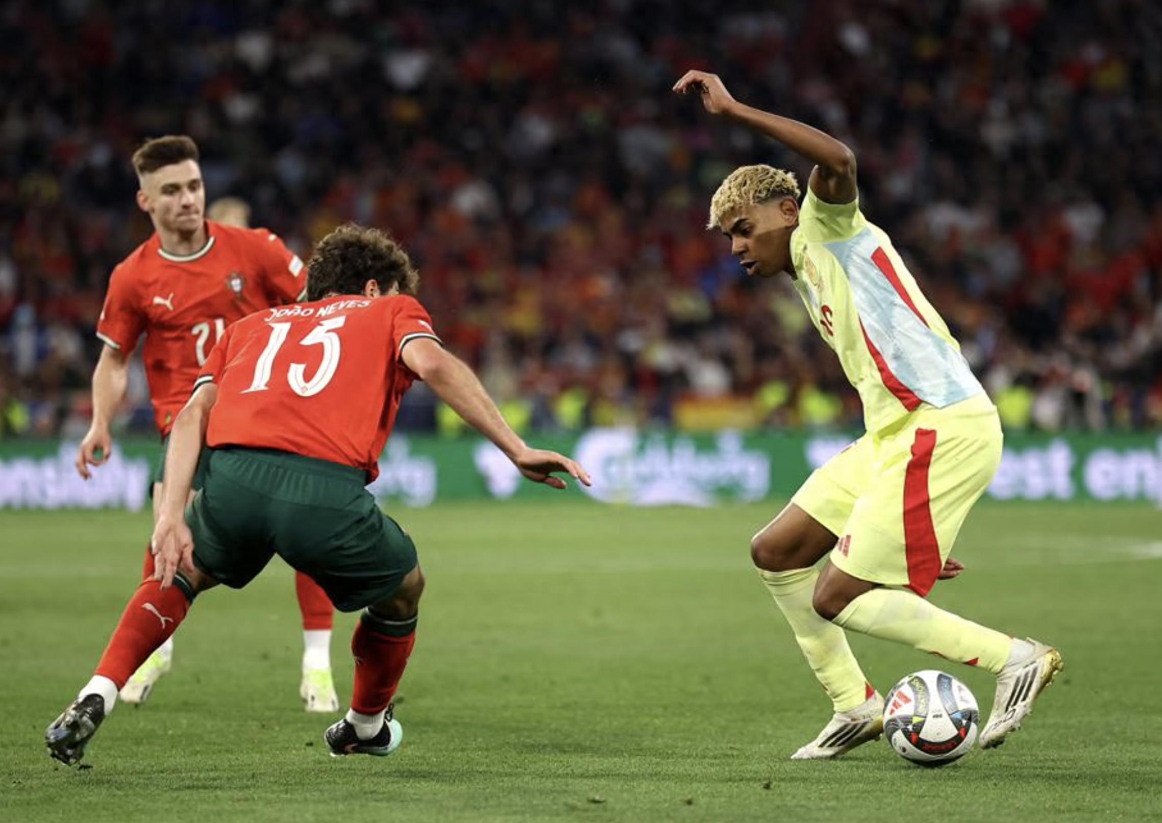 欧洲预选赛胜负难料，双方实力碰撞如火如荼